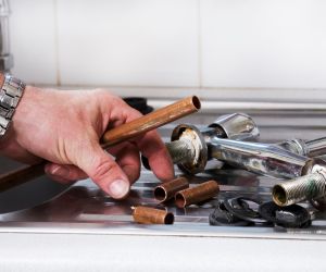 Why Choose Professional Plumbers